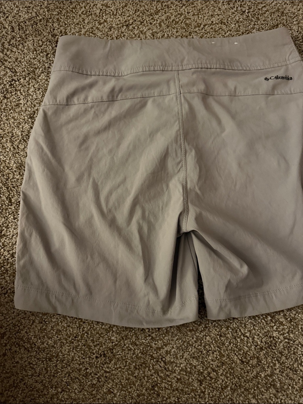 Columbia Women's Light Beige Outdoor Shorts Size 4 - Picture 8 of 8